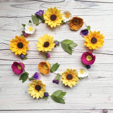 Sunshine Flower Garland craft kit
