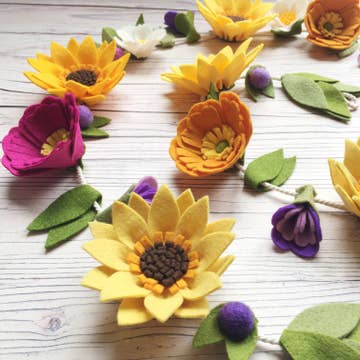 Sunshine Flower Garland craft kit